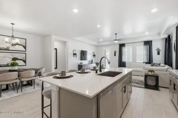 7528 Sierra Este PL, Las Cruces, NM 88012