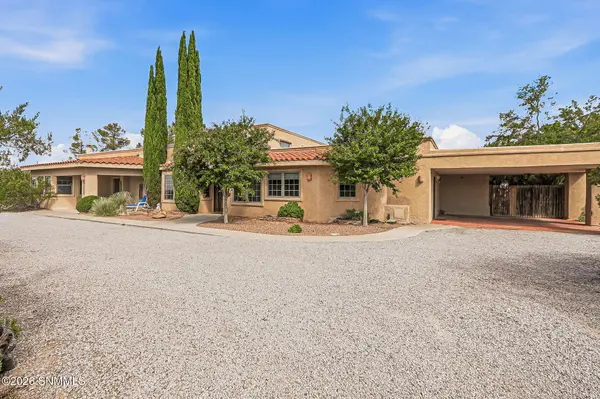 4107 Sotol DR, Las Cruces, NM 88011