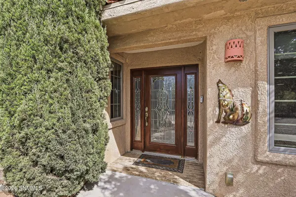 4107 Sotol DR, Las Cruces, NM 88011