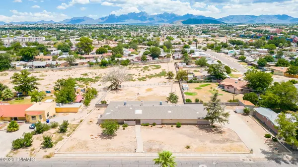 2035 Turrentine DR, Las Cruces, NM 88005