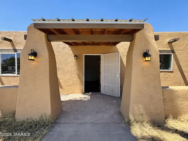 1605 Juniper AVE, Las Cruces, NM 88001