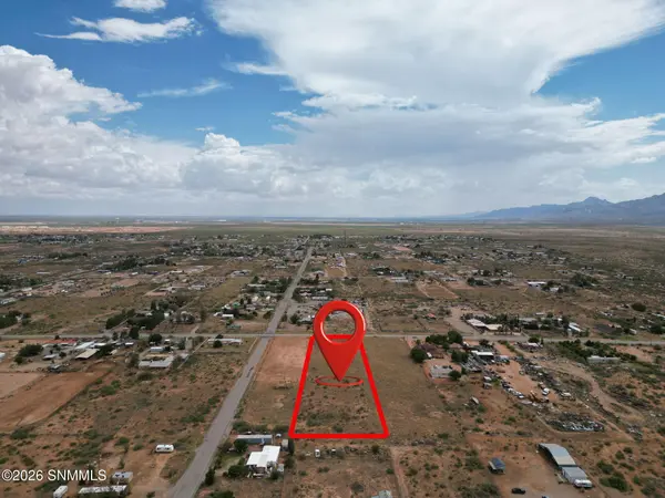 568 Oasis DR, Chaparral, NM 88081