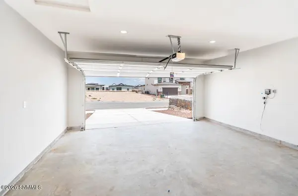 1122 Mercury CIR, Santa Teresa, NM 88008