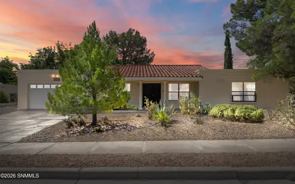 2253 Cimarron DR, Las Cruces, NM 88011