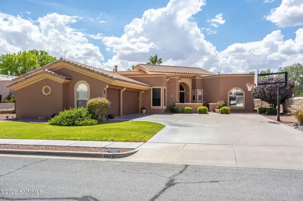 682 Stone Canyon DR, Las Cruces, NM 88011