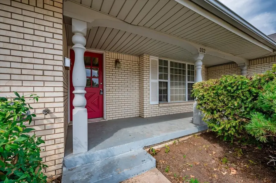 332 Forest DR, Norman, OK 73069