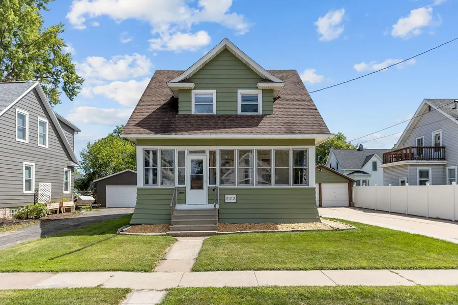 222 HARRISON ST, Neenah, WI 54956