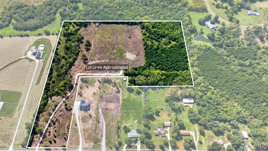 00000 SW Wanamaker Rd, Topeka, KS 66610