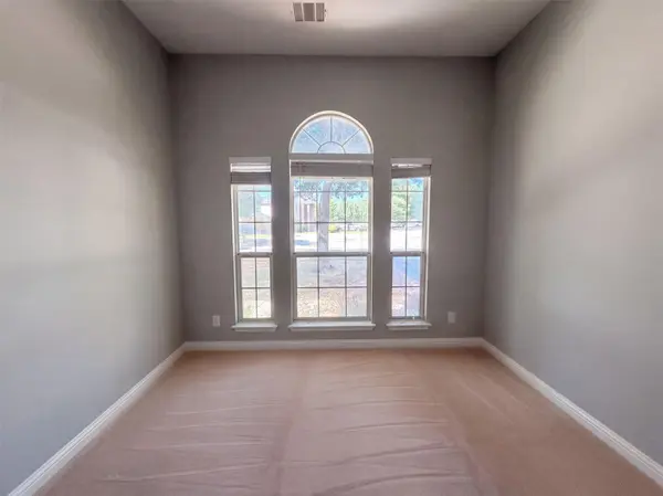 1315 Tumbling River DR, Leander, TX 78641