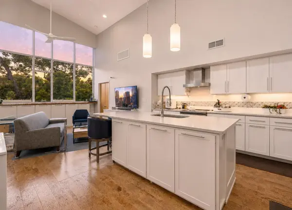 1600 Barton Springs RD #5406, Austin, TX 78704