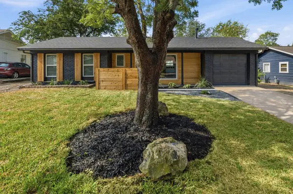 6705 Esther DR, Austin, TX 78752