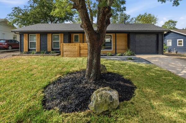 6705 Esther DR, Austin, TX 78752