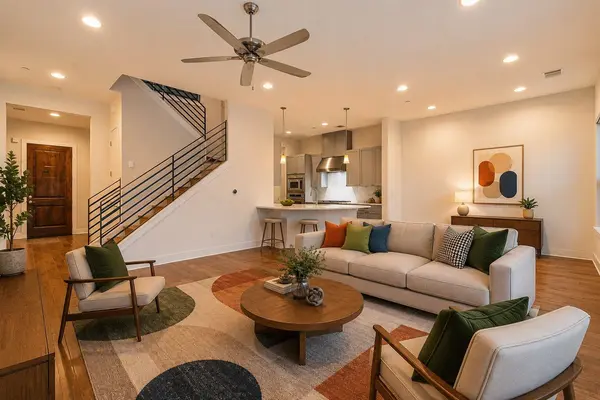 8200 Southwest PKWY #302, Austin, TX 78735