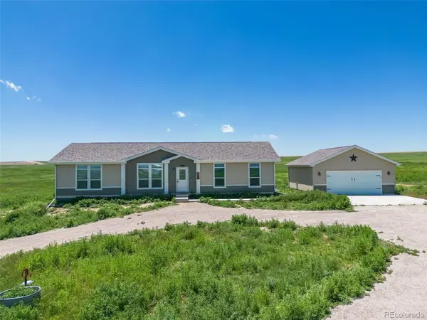 60301 E 38th, Strasburg, CO 80136