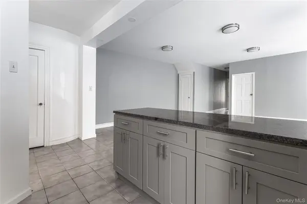 123 W 227th ST, Bronx, NY 10463