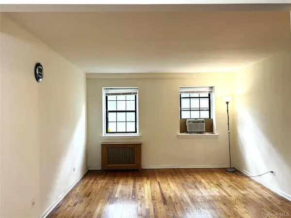 144-22 78th AVE #1M, Kew Garden Hills, NY 11367
