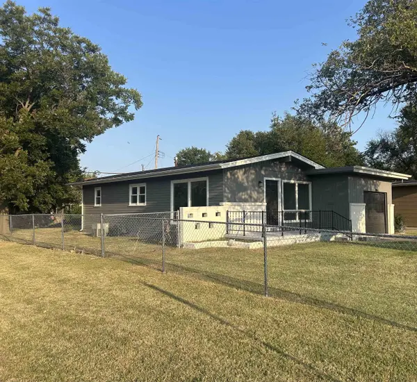 2804 S Everett, Wichita, KS 67217