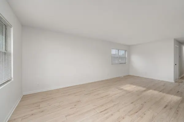 539 N Summitlawn, Wichita, KS 67212