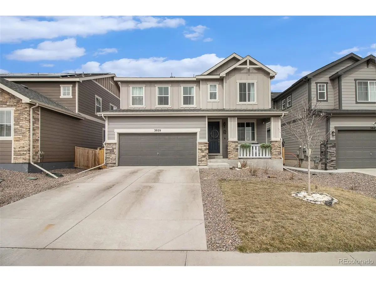 3939 White Leaf, Castle Rock, CO 80108