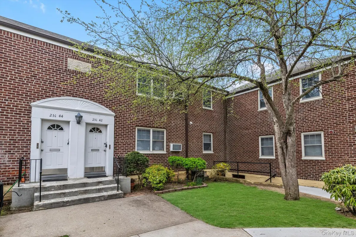 251-42 61st Avenue ##3-1150, Little Neck, NY 11362