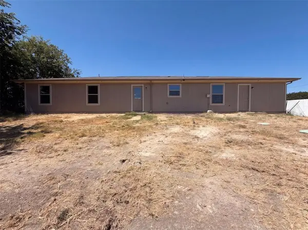 521 Brazos Hills Drive, Weatherford, TX 76087
