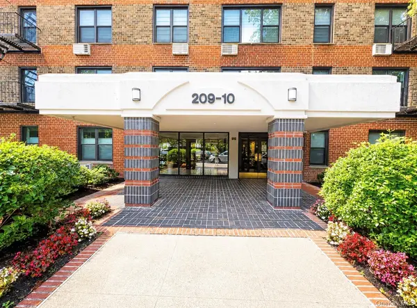 209-10 41st Ave #3N, Bayside, NY 11361