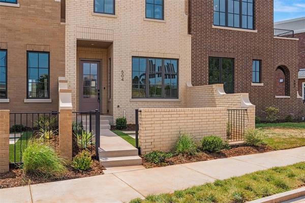 504 NE 2nd ST, Oklahoma City, OK 73104