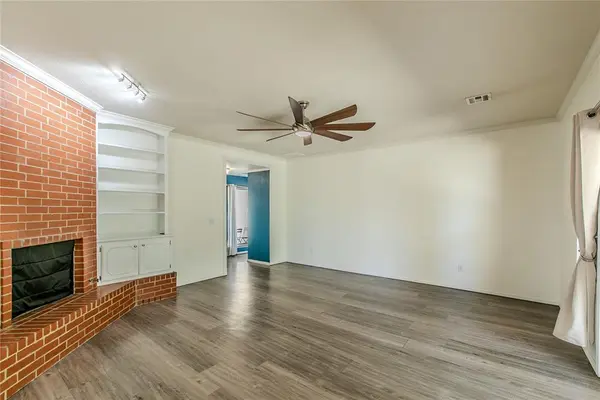 1329 Greenfield DR, Edmond, OK 73012
