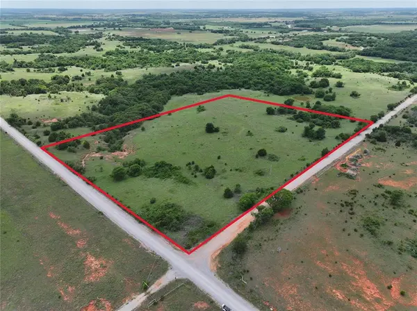 2 E 1450th RD, Bradley, OK 73052