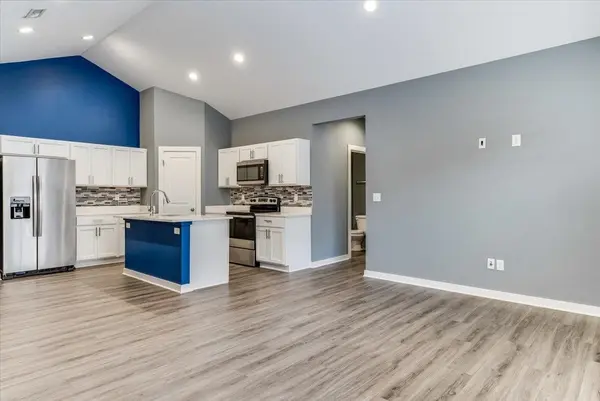 12113 W Fontana, Wichita, KS 67205