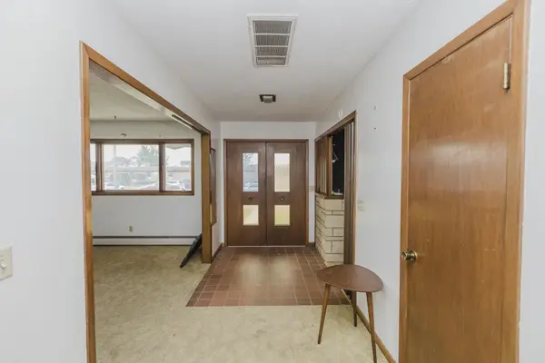 112 W F St, Hillsboro, KS 67063