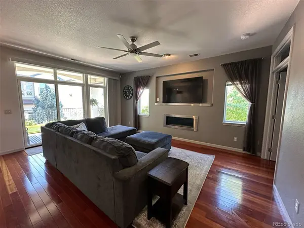 6647 S Forest #G, Centennial, CO 80121
