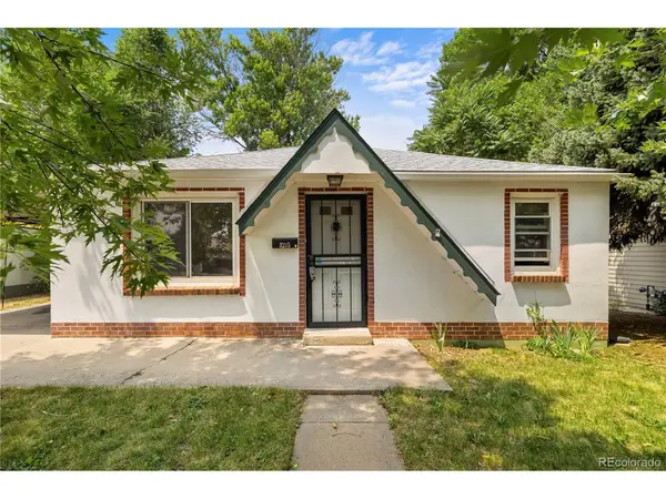 3275 S Ogden, Englewood, CO 80113