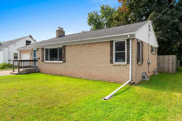 1428 HASTINGS ST, Green Bay, WI 54301