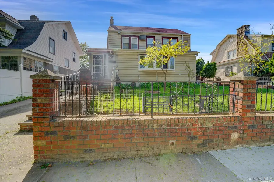 4012 166th ST, Flushing, NY 11358