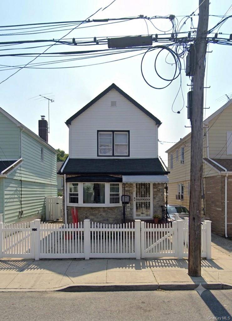 92-10 212th PL, Queens Village, NY 11428