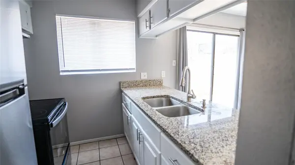 3003 Parker LN #D, Austin, TX 78741