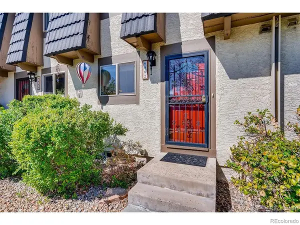 6882 S Broadway, Centennial, CO 80122