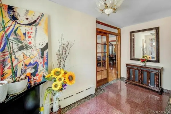 4012 166th ST, Flushing, NY 11358