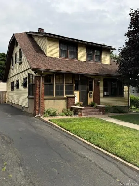 176 Orange AVE, Suffern, NY 10901