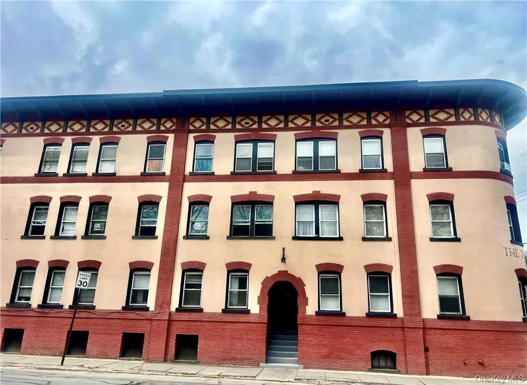 103 Wickham AVE #3, Middletown, NY 10940