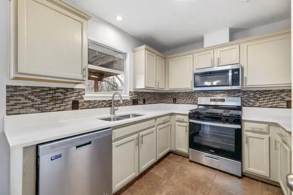 214 Crystal Knoll BLVD, Georgetown, TX 78626
