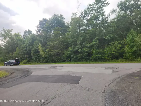 L#76 Summit Woods RD, Roaring Brook Twp, PA 18444