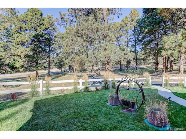 33988 Goldfinch, Elizabeth, CO 80107