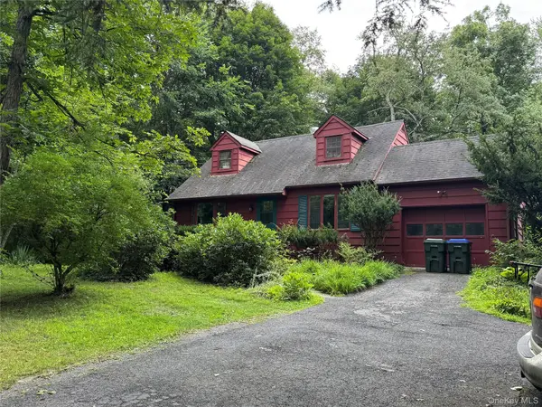 67 Browns RD, Walden, NY 12586