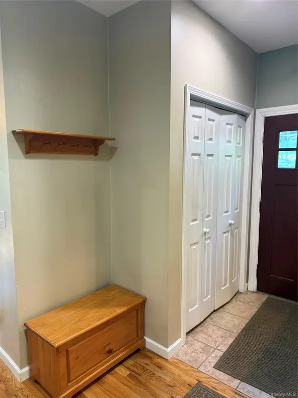 10 Jay CT, Carmel, NY 10512