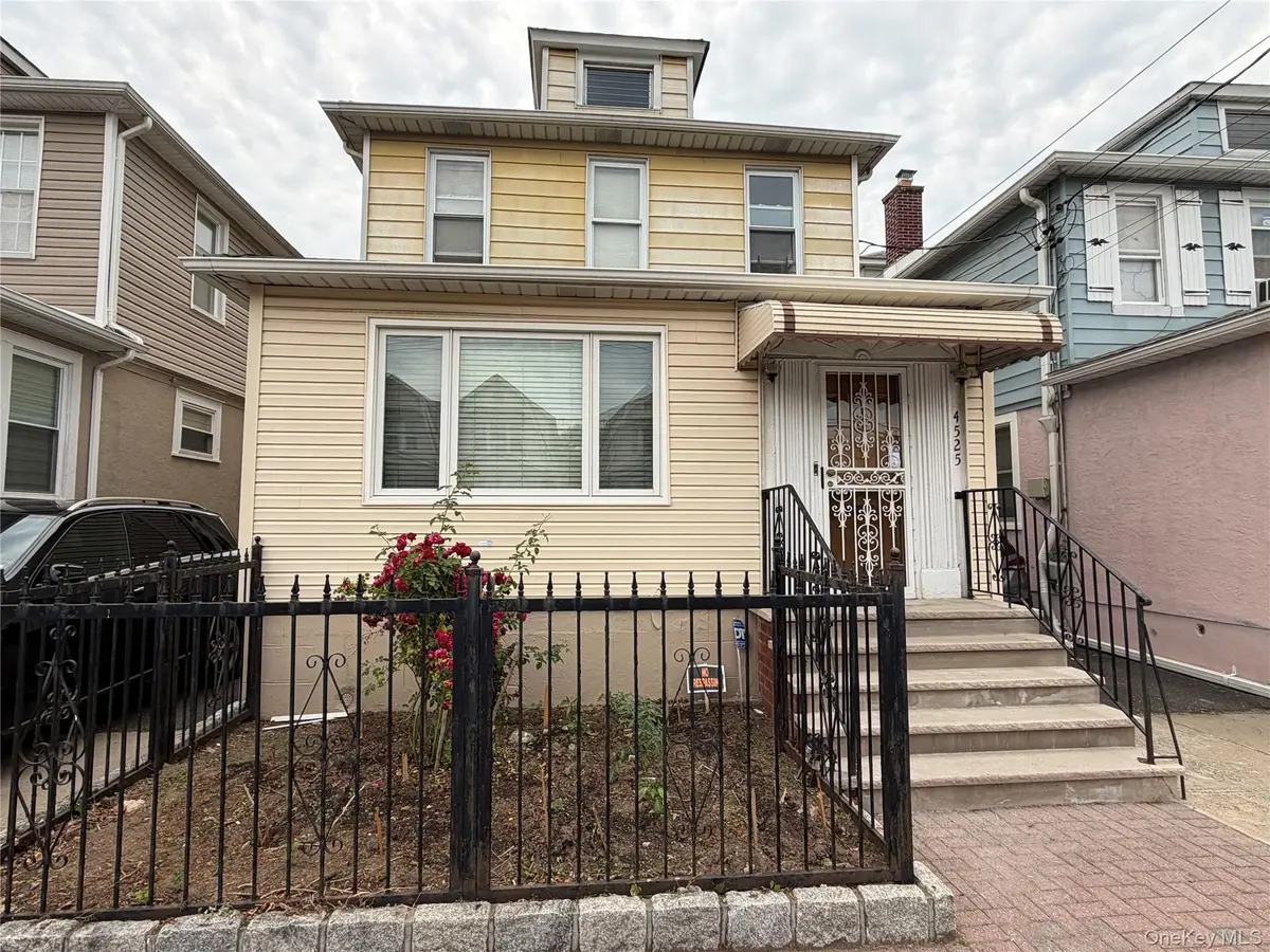 4525 Monticello AVE, Bronx, NY 10466