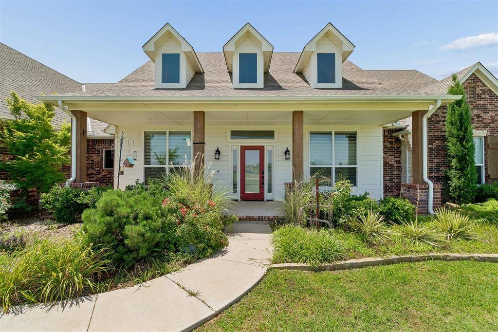 1324 W Harvard WAY, Mustang, OK 73064