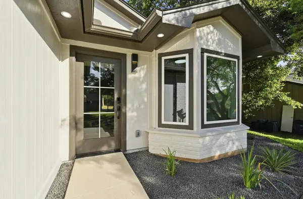 8102 Fort Sumter RD, Austin, TX 78745