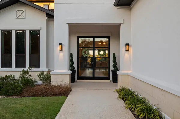 18724 Expedition TRL, Lago Vista, TX 78645